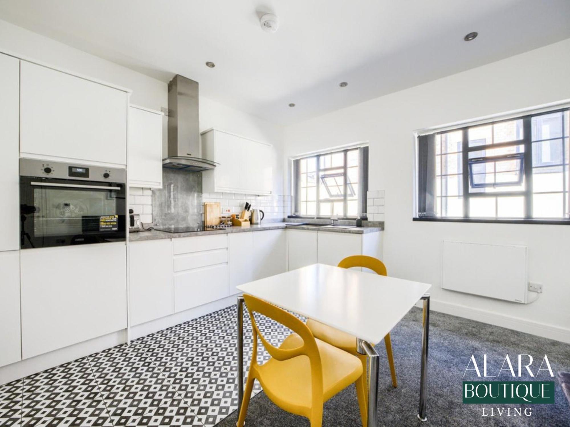 Luxury 3 Floor Townhouse Birmingham - Alara Boutique Living 아파트 외부 사진