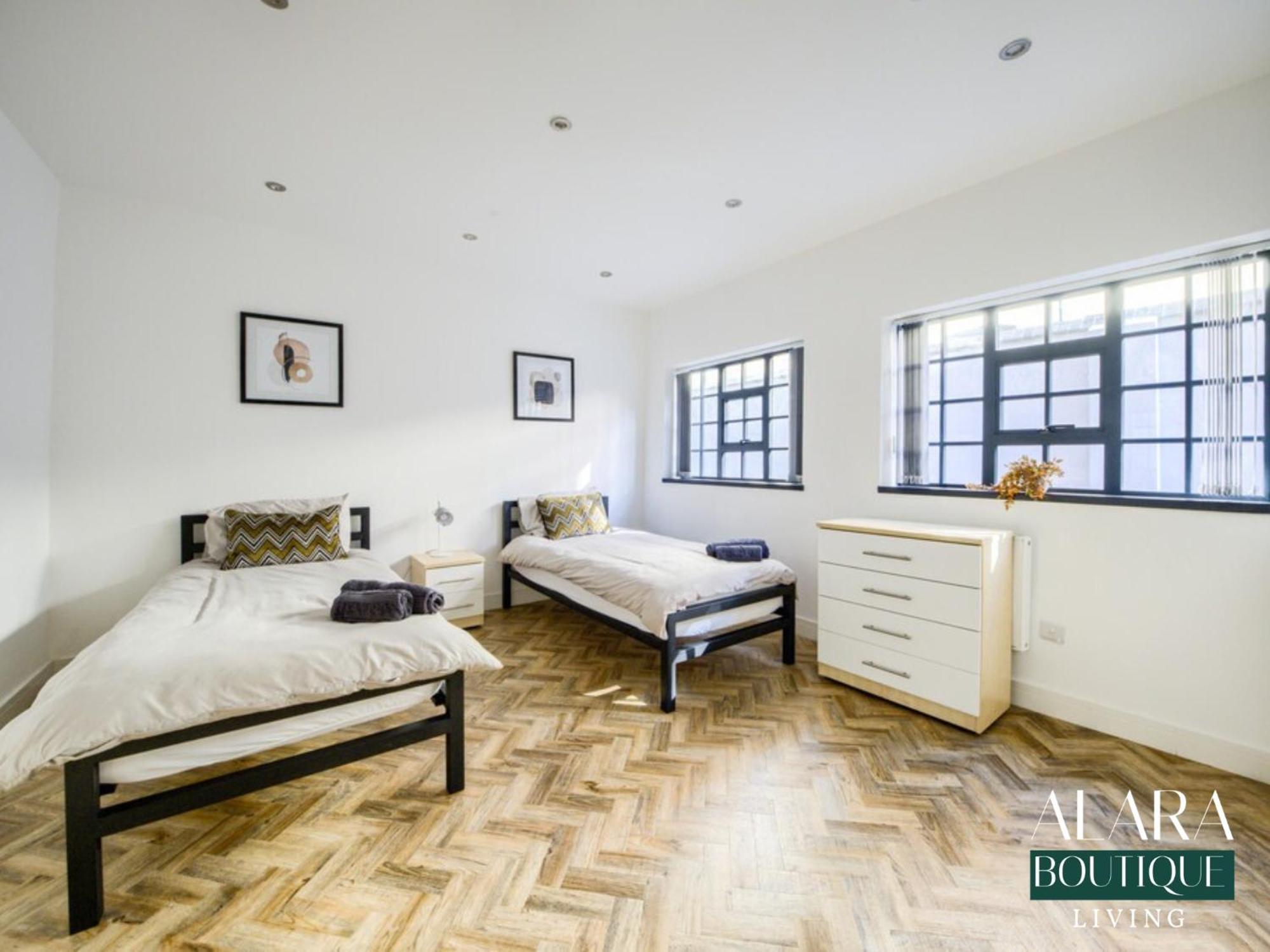Luxury 3 Floor Townhouse Birmingham - Alara Boutique Living 아파트 외부 사진